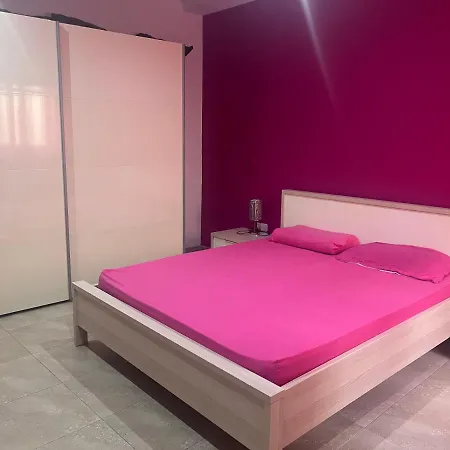 Pink Apartment *